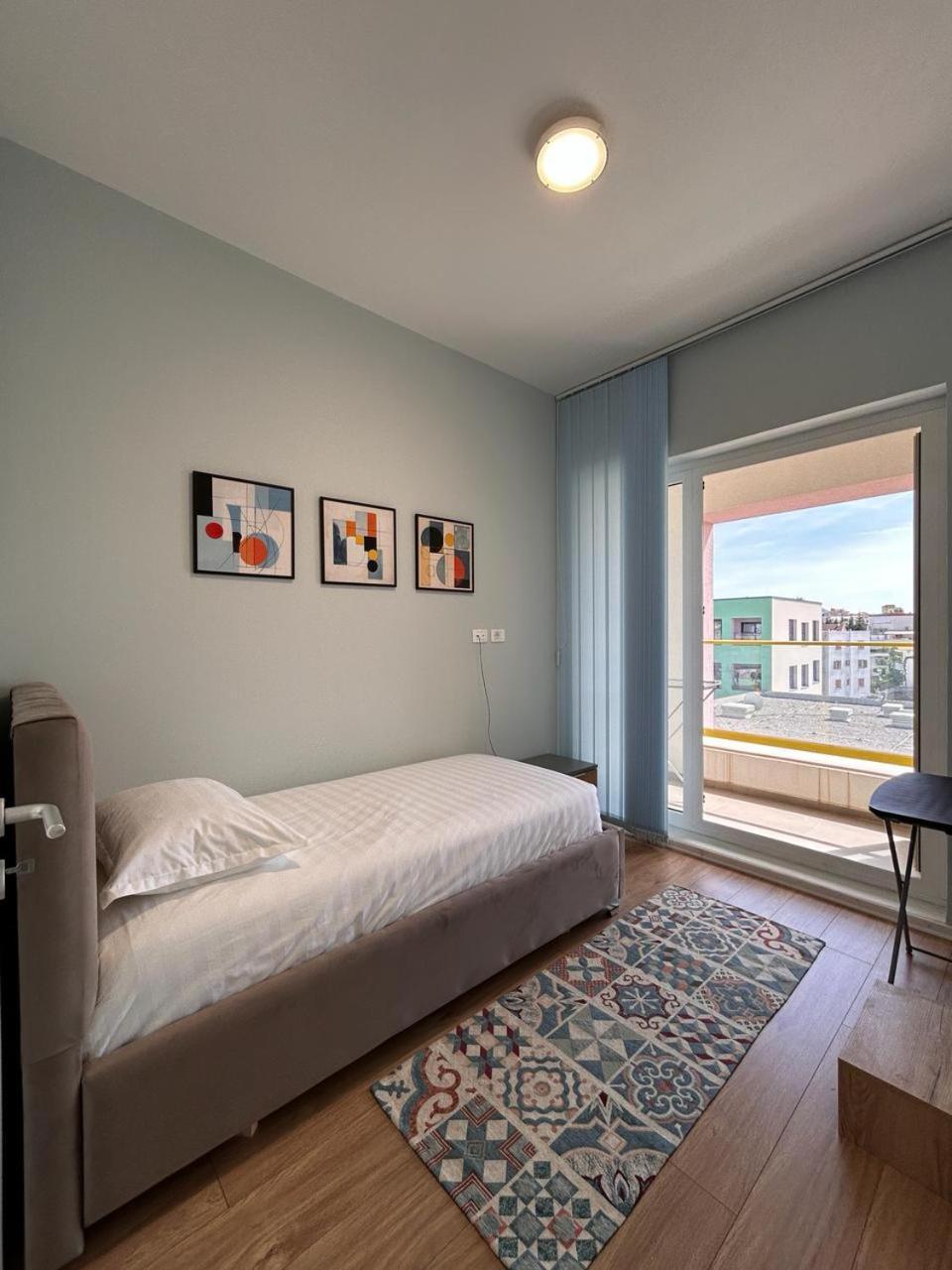 Picasso Apartment Tirana Exterior foto